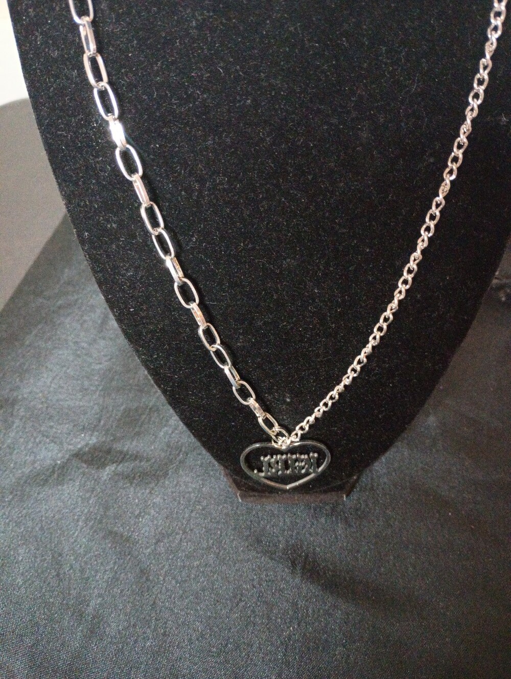 Silver Heart Pendant Chain Necklace - Women's Jewelry